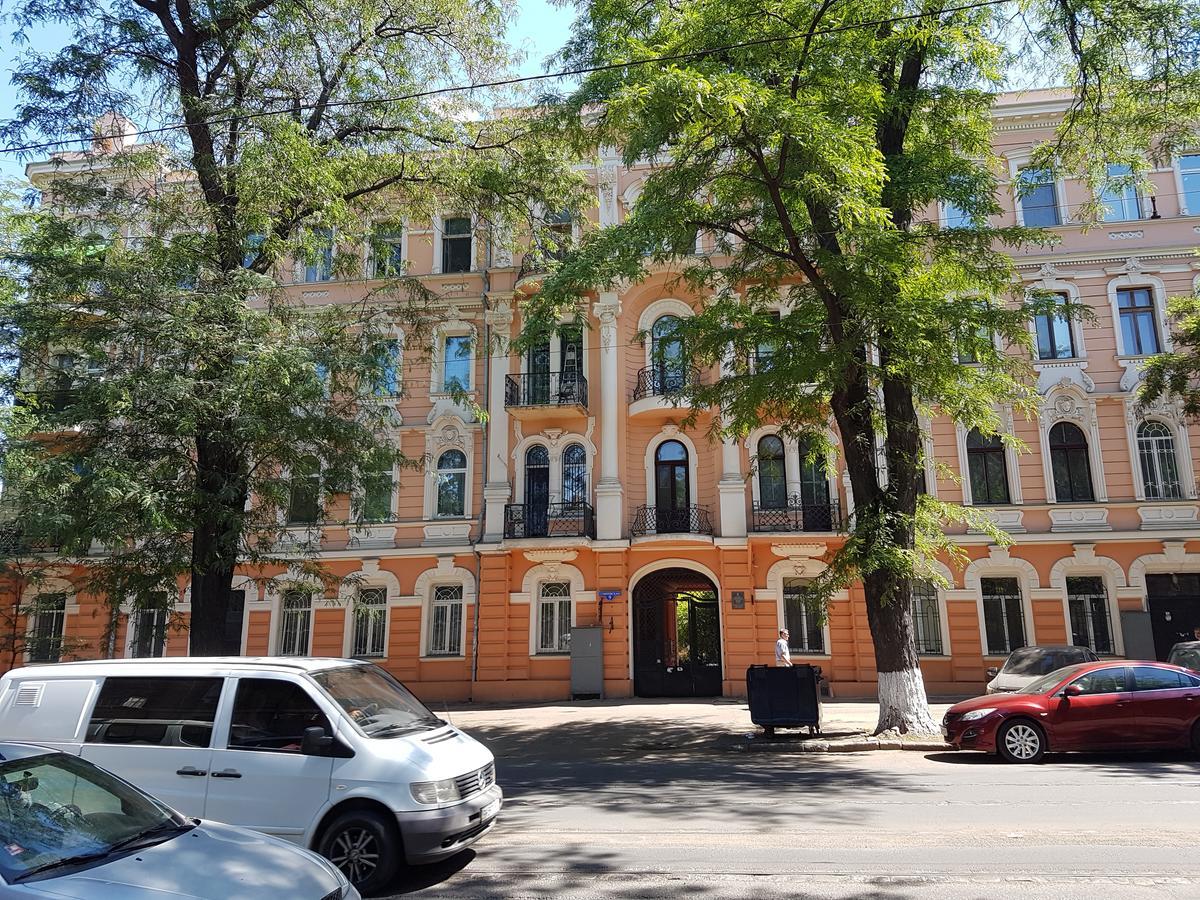 Nezhnyye Apartments Odesa Exterior foto